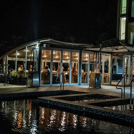 Paihia Beach Resort & Spa Hotel-2